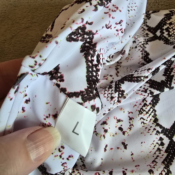 Shady Lady Malibu Snakeskin Strapless Bikini size large - Picture 13 of 13